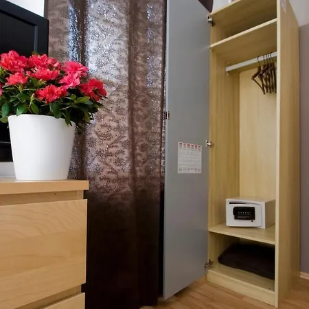 Lovely In The Heart Of Downtown Apartament *