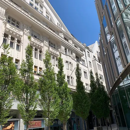 Apartament Lovely In The Heart Of Downtown *